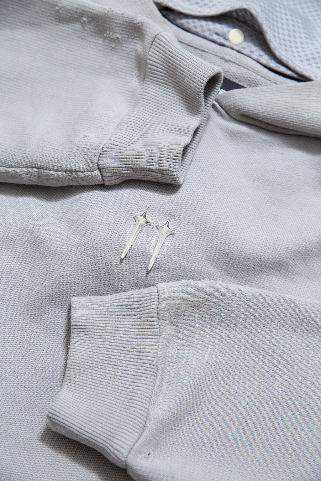 HOODIE CROPPED SILVER