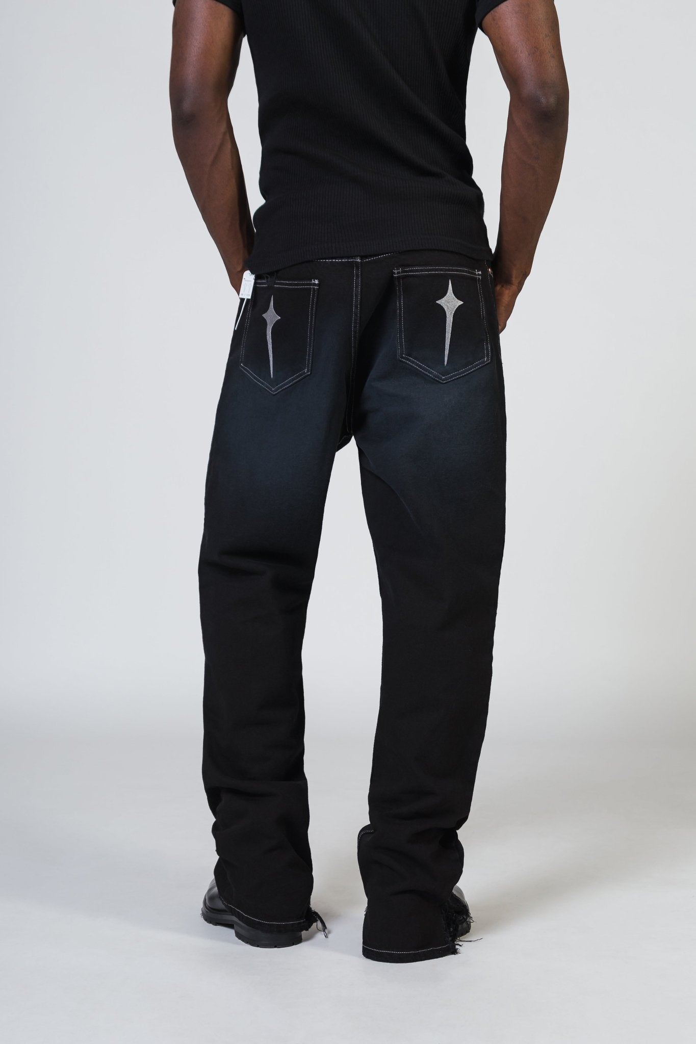 DARKMATTER - MONTTREAL