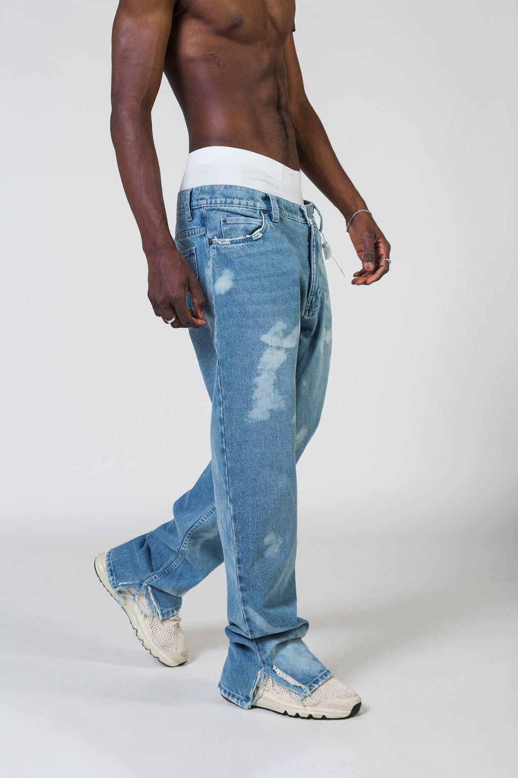 SKYBLEACHED - MONTTREAL