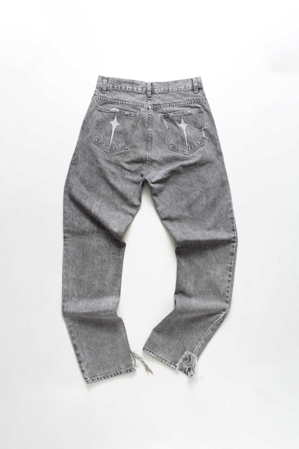 ULTIMATEGREY - MONTTREAL