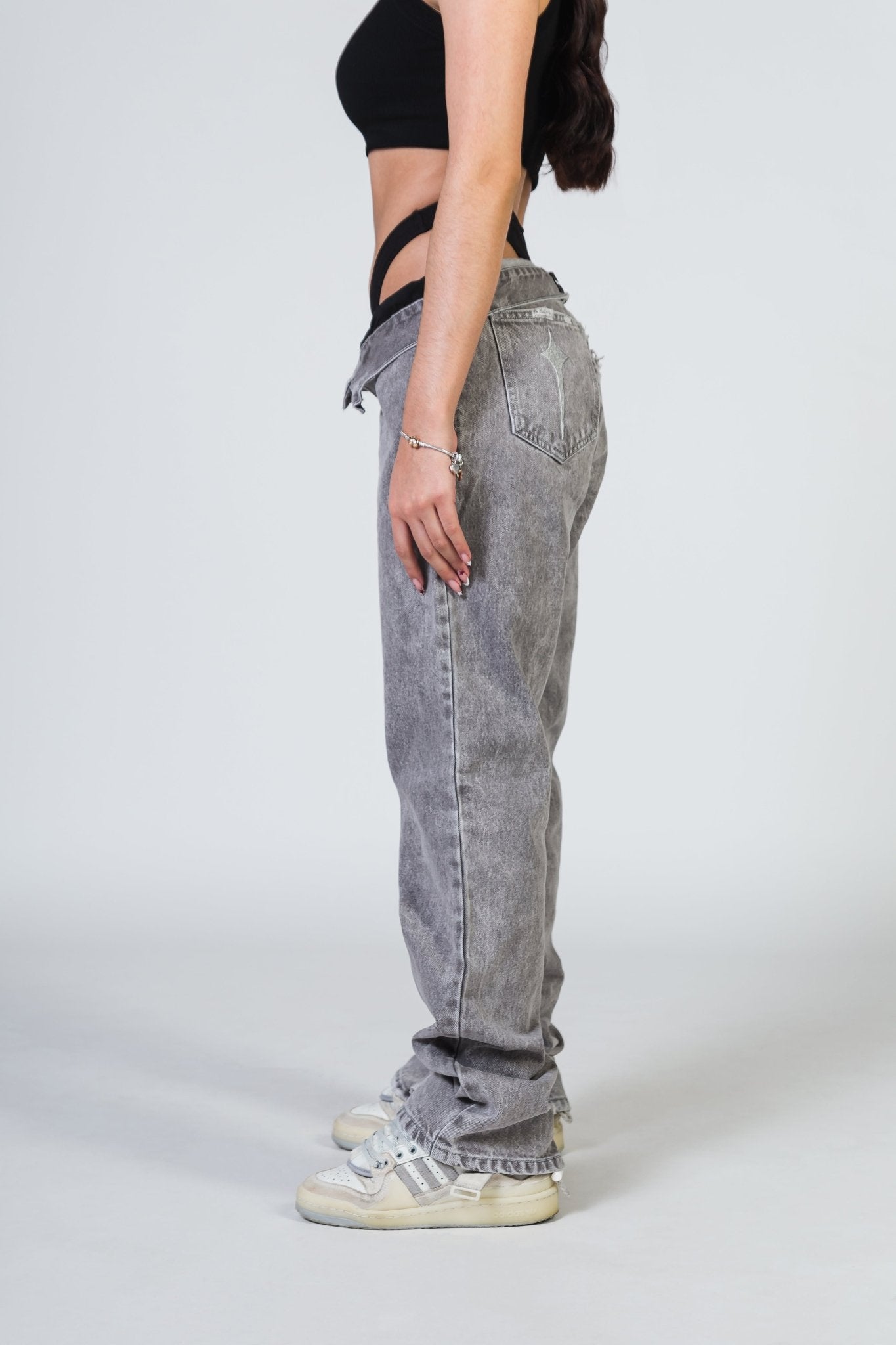 ULTIMATEGREY - MONTTREAL